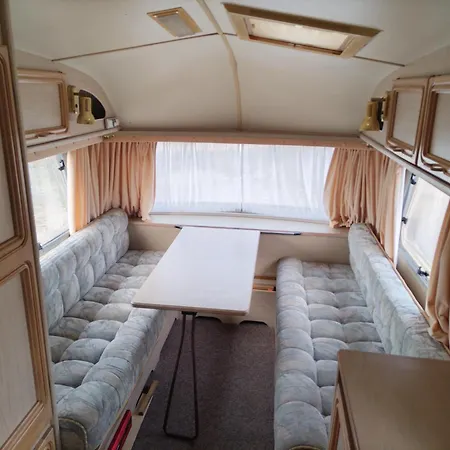каравана под наем с невероятна морска панорама Campsite