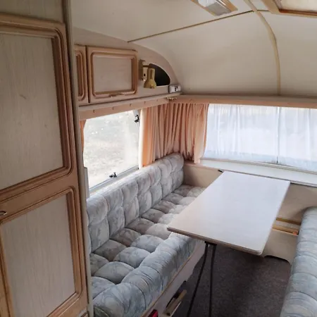 Campsite каравана под наем с невероятна морска панорама